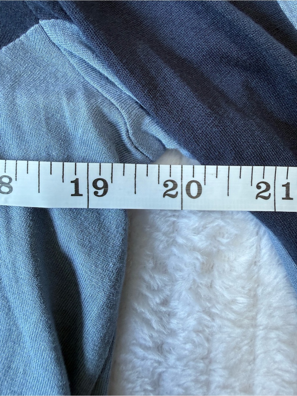 BCBGMaxAzria Two-Tone Blue Long Sleeve Top Size Medium - Picture 6 of 10